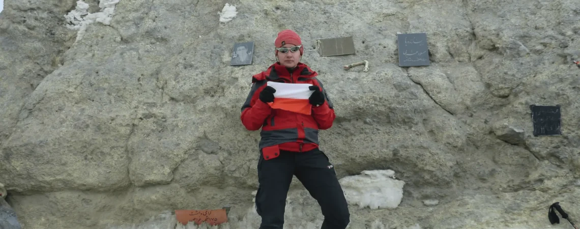 Autorka strony na szczycie Damavand