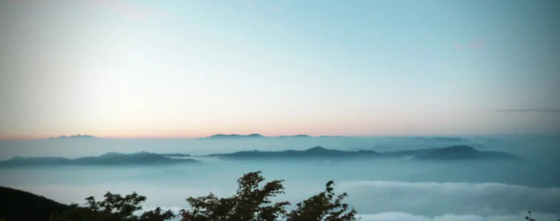Widok w drodze na szczyt Fuji