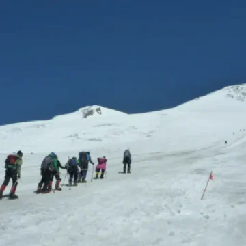 Ile kosztuje wyprawa na Elbrus?